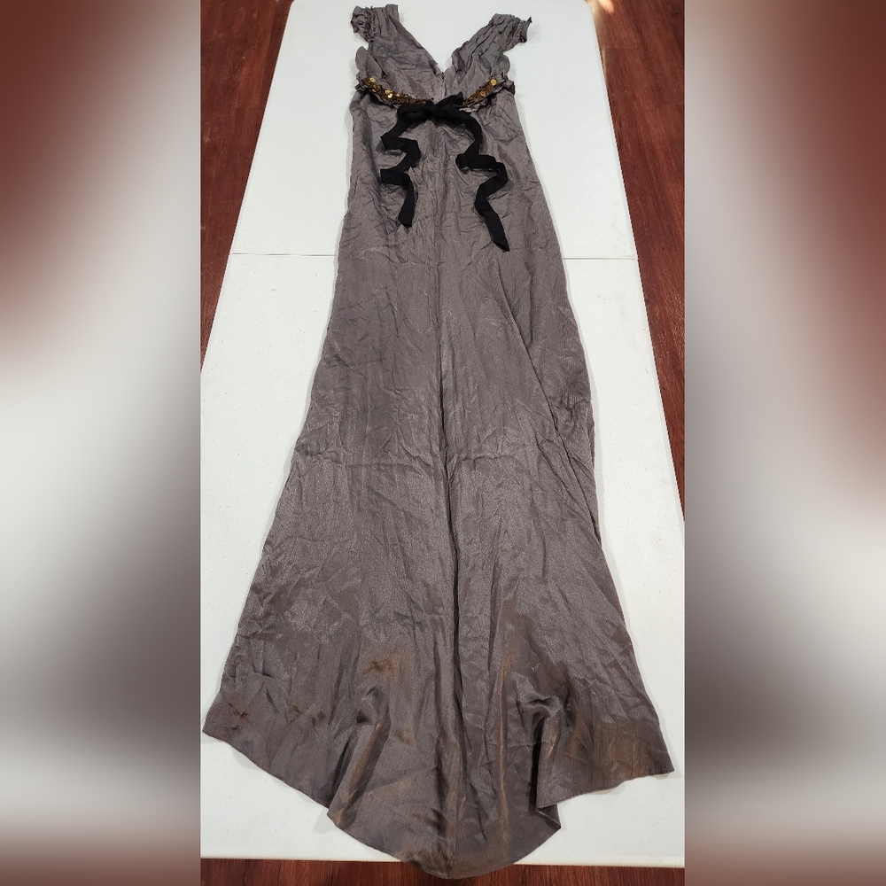 Y2k Vera Wang 100% Silk Ruffled Sleeveless Maxi Grey Dress Sequin Belt V Neck